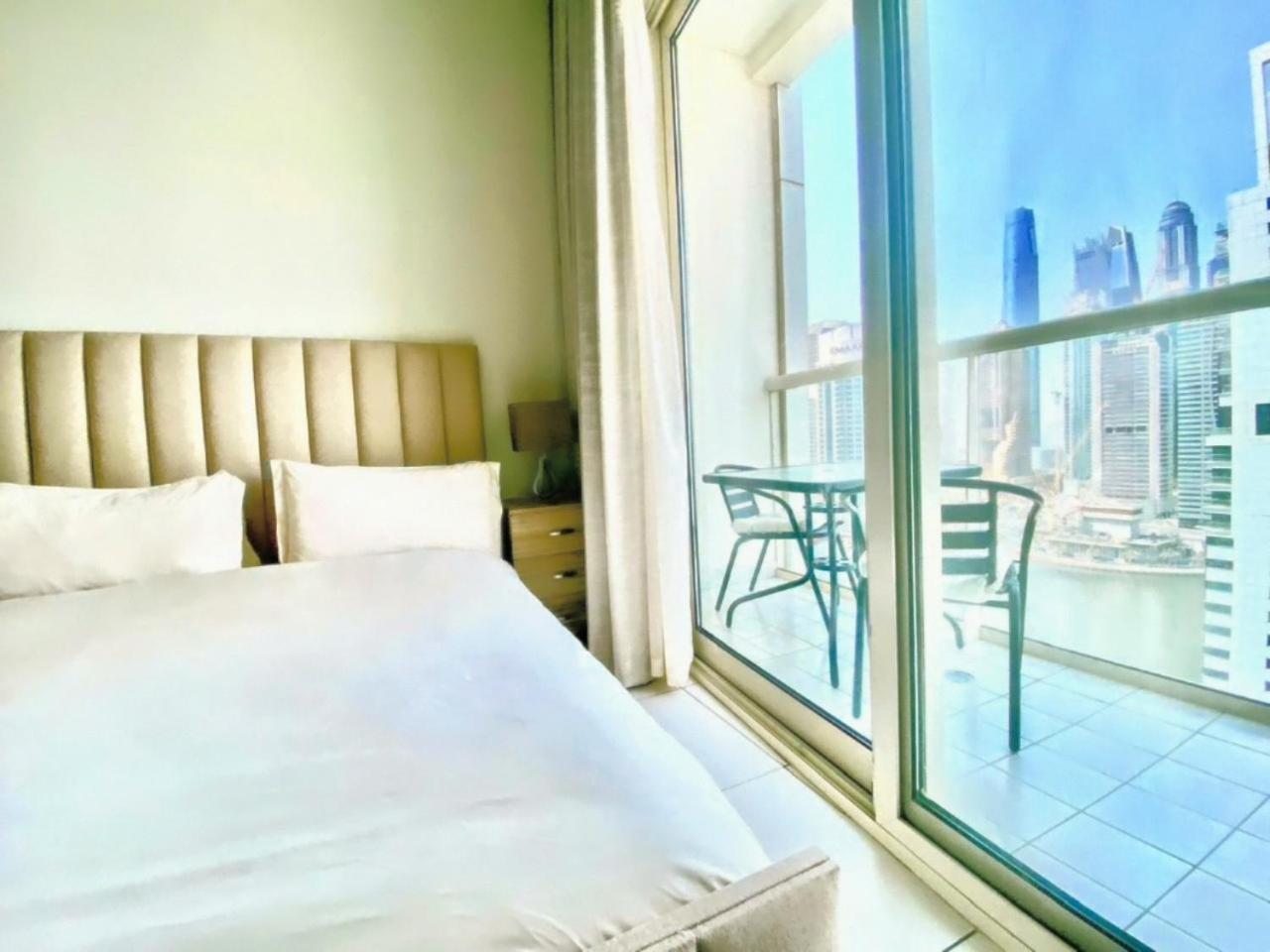 Full Sea View With Balcony - Studio Apartment - 10 Min To Jbr - Дубай Экстерьер фото